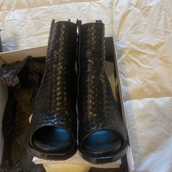 Givenchy peep toe booties - Picture 2 of 6